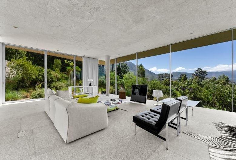 3 Bedroom Property for Sale in Zwaanswyk Western Cape